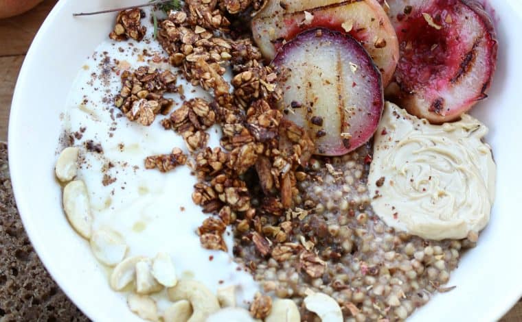 Vegan Vanilla Buckwheat Grilled Peach Breakfast Bowl - Truefoodsblog