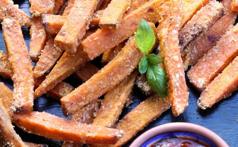Sweetpotatoe_Fries_Truefoodsblog