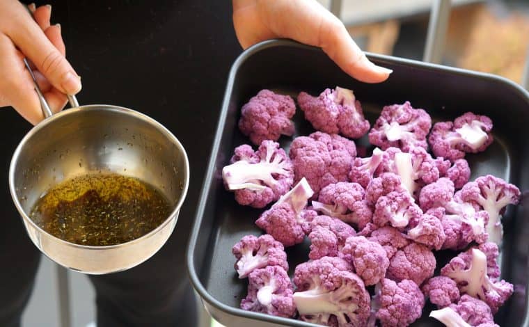 Vegan Purple Cauliflower Wings by Truefoodsblog 4